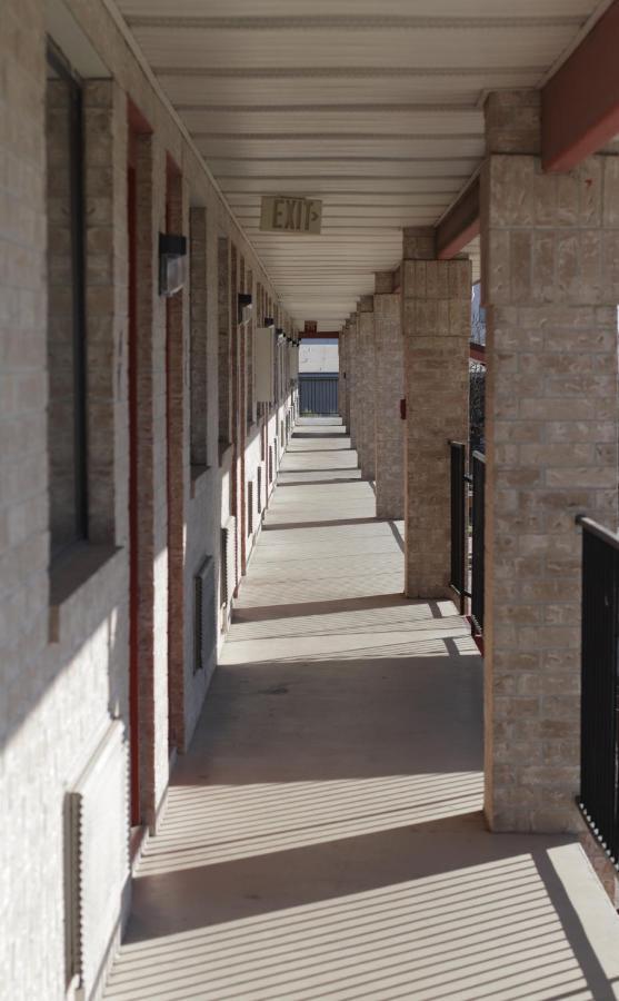 University Inn & Suites San Antonio Exterior foto