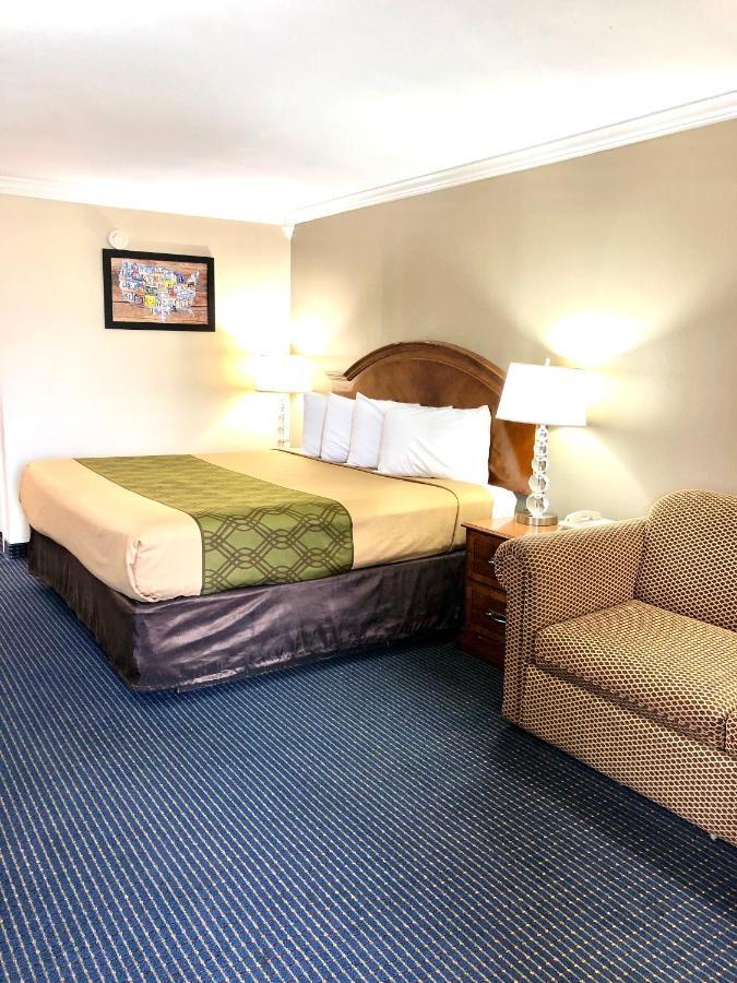 University Inn & Suites San Antonio Exterior foto